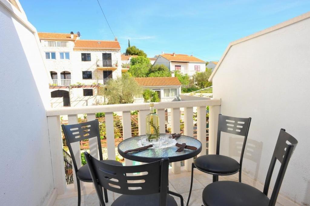Apartments Lenka Сутіван Номер фото